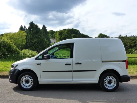 Volkswagen Caddy C20 TSI STARTLINE BMT