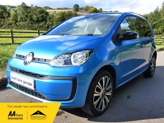 Volkswagen Up BLACK EDITION