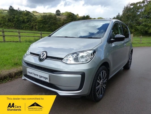 Volkswagen Up BLACK EDITION