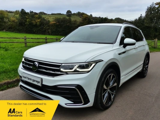 Volkswagen Tiguan R-LINE TSI DSG