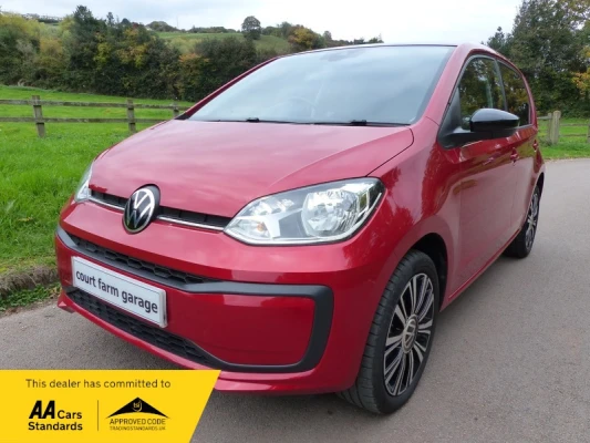 Volkswagen Up BLACK EDITION