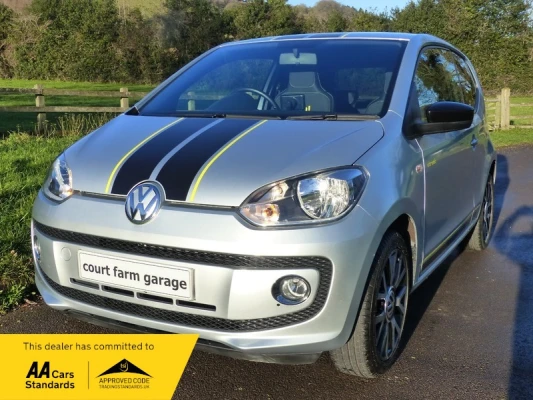 Volkswagen Up STREET UP