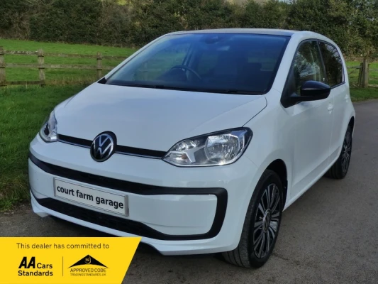 Volkswagen Up BLACK EDITION